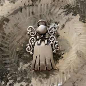 Angel pin